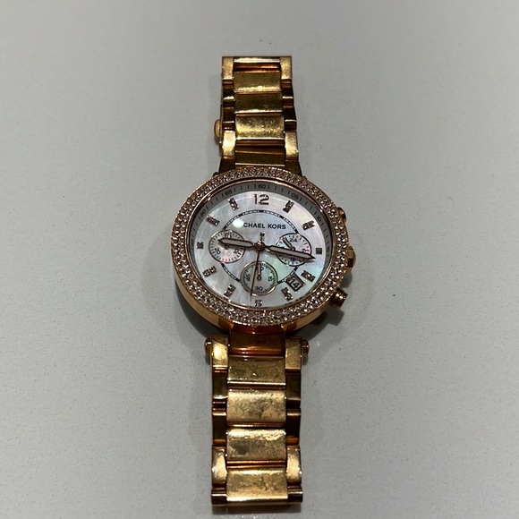 Rose Gold Michael Kors Women’s Watch - Picture 5 of 5